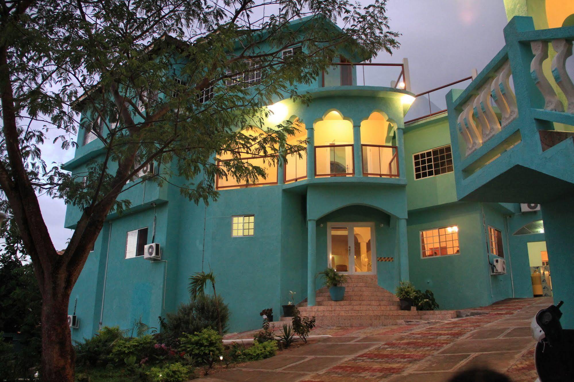 Negril Sky Blue Resorts エクステリア 写真